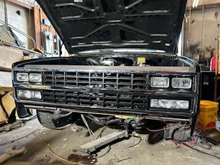 88-91 Chevy Square Body Blazers/Suburban   *PLEASE CHOOSE WHICH VALANCE IN DROP DOWN*