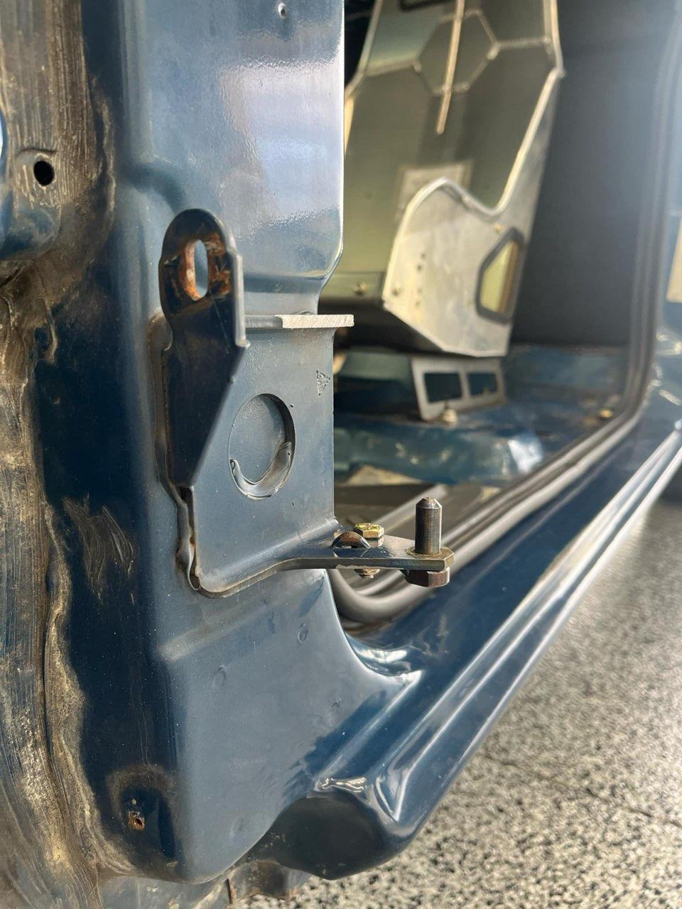 S10 bolt on pins for steel doors