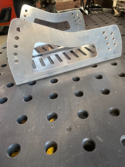 82-04 S10 Seat  Bracket