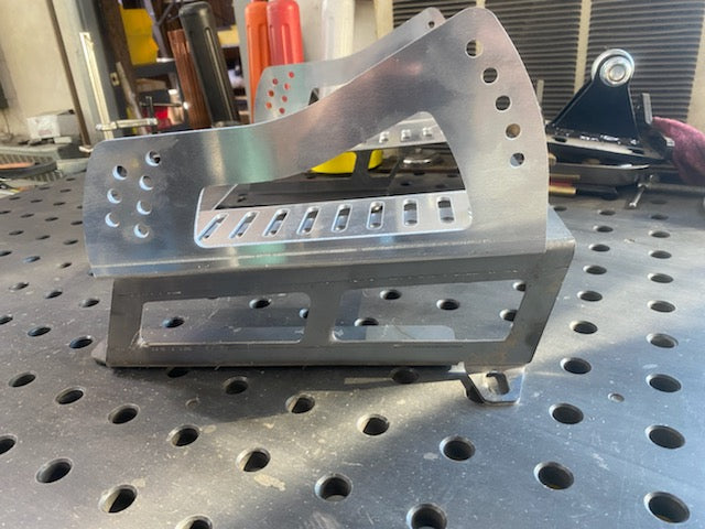 82-04 S10 Seat  Bracket